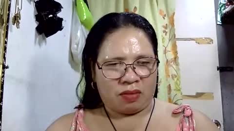 hottycrissy4u online show from June 9, 12:37 pm