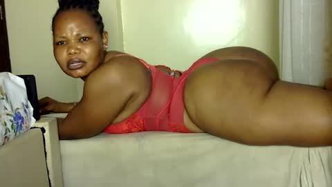 hotysquiter433224 online show from June 7, 4:52 am