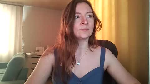 HumpyGrey online show from February 12, 8:27 am