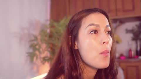 Lucy online show from October 18, 11:35 am