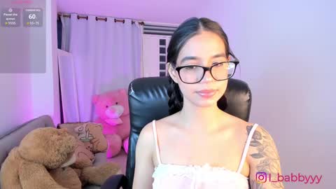 Snapshot of i_babbyyy chatting on February 18, 4:37 am Helloouu im Abigail call me Abi MY NEW SHEDULE IS 1030PM online show from February 18, 4:37 am