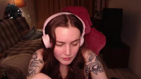 Snapshot of i_love_icecream chatting on January 13, 1:49 pm elisabeth online show from January 13, 1:49 pm