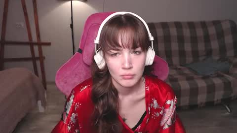 elisabeth online show from November 6, 2:12 pm