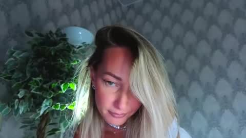 Blake online show from September 26, 5:43 pm