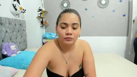 Snapshot of iam_mai chatting on September 26, 2:31 am iam_mai online show from September 26, 2:31 am