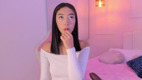 Milly online show from June 2, 4:02 am