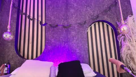 salome online show from December 18, 6:56 pm