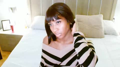 Crystal online show from December 9, 6:35 pm