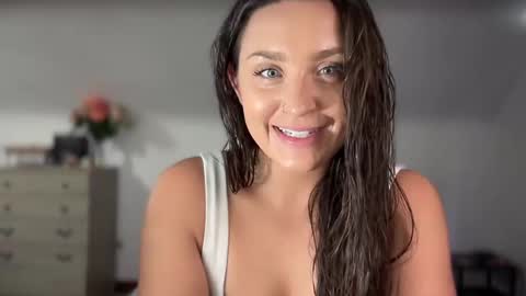 Crystal online show from September 29, 4:56 pm