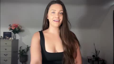 Crystal online show from November 12, 4:16 pm