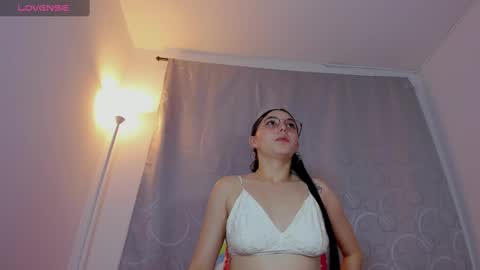 ice online show from February 18, 11:55 am