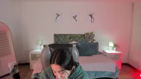 Icy online show from June 20, 2:37 am
