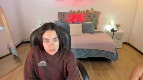 Icy online show from June 13, 12:02 pm