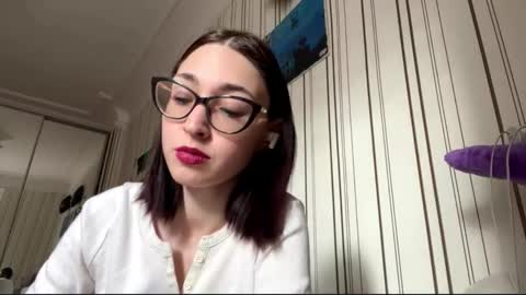 Asya online show from October 31, 8:18 am