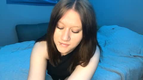 ileana_novak online show from March 11, 4:42 pm