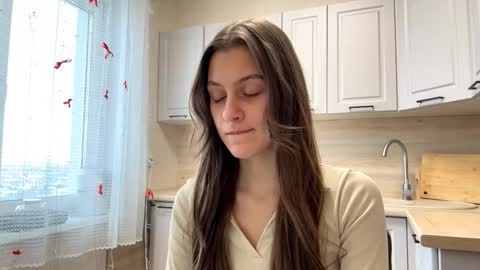 Sophie online show from March 16, 10:52 am