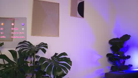 Eli  online show from August 7, 3:24 am