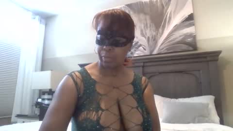 weet exy Cougar online show from December 2, 7:38 pm