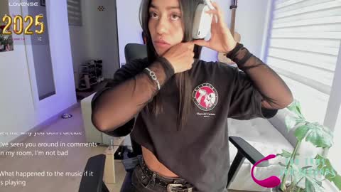 Snapshot of im_mariana chatting on January 11, 6:44 pm im_mariana online show from January 11, 6:44 pm