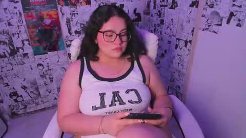 mei mei uwu online show from June 25, 3:28 am