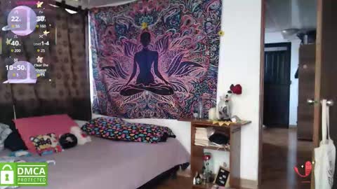 Cutie pie online show from October 12, 2:08 pm