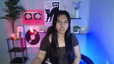 kyline online show from April 13, 10:54 pm