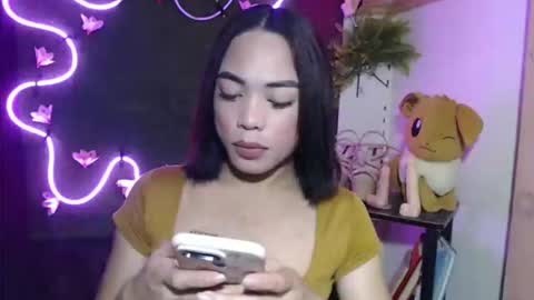 Hii love online show from November 11, 9:39 am