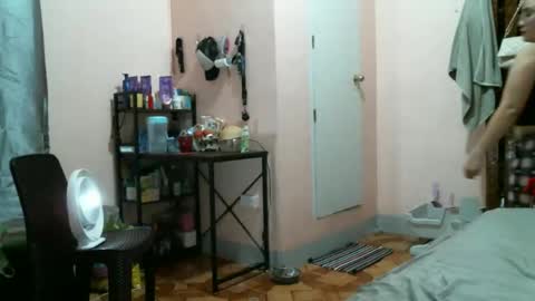 im_your_secret online show from October 26, 3:40 pm