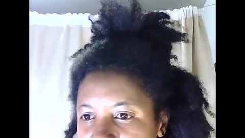 imelda9794 online show from April 19, 6:32 pm