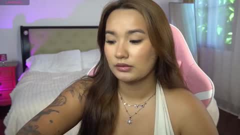 Snapshot of immahawaii chatting on October 2, 3:22 am Imma online show from October 2, 3:22 am