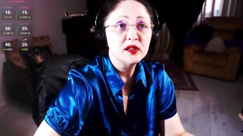 Snapshot of imperatrizasado chatting on September 26, 3:53 pm Empress online show from September 26, 3:53 pm