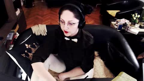 Empress online show from April 30, 7:19 pm