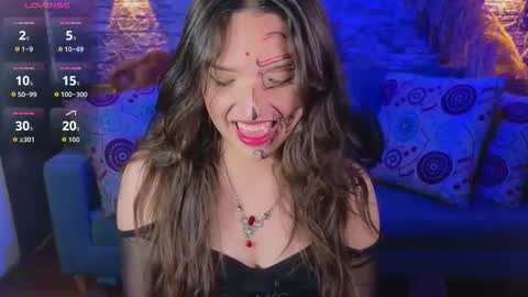 Karen  online show from October 31, 7:51 pm