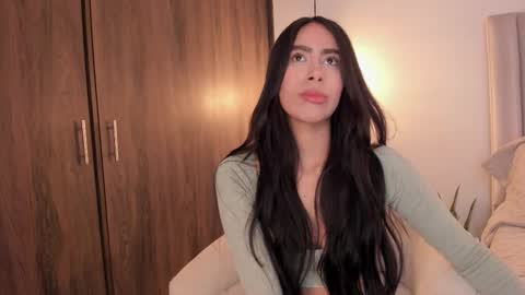 sarah online show from October 23, 10:38 pm