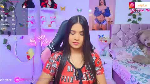 Snapshot of imsofy_1 chatting on September 9, 4:12 am sofy online show from September 9, 4:12 am