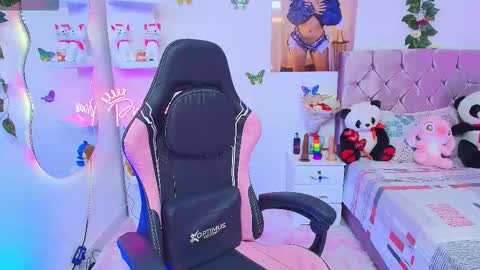 Snapshot of imsofy_1 chatting on September 26, 11:45 pm sofy online show from September 26, 11:45 pm