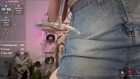 Ina Kush online show from May 2, 10:35 pm