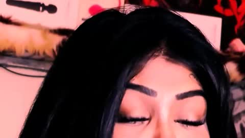 Bella Ambrosia online show from November 28, 1:41 am