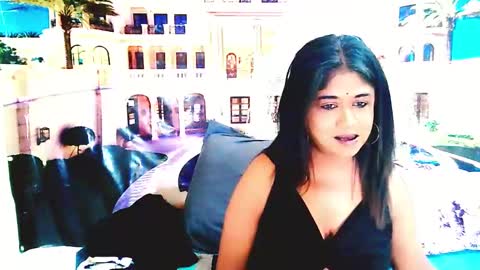 Snapshot of indianpleasurez1 chatting on October 20, 8:50 am Mika online show from October 20, 8:50 am