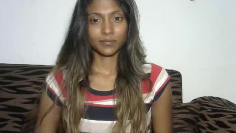 Snapshot of indianqtpie6 chatting on December 18, 6:35 pm indianqtpie6 online show from December 18, 6:35 pm