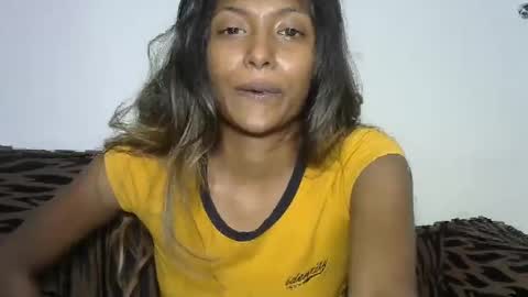 Snapshot of indianqtpie6 chatting on December 11, 6:20 pm indianqtpie6 online show from December 11, 6:20 pm