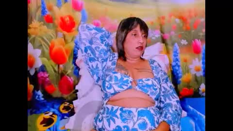 indianroxy27 online show from February 19, 6:51 pm