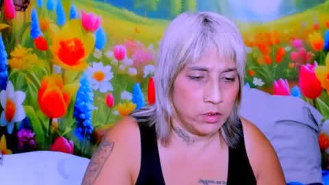 indianroxy27 online show from July 9, 6:32 pm