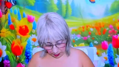 indianroxy27 online show from June 16, 5:47 pm