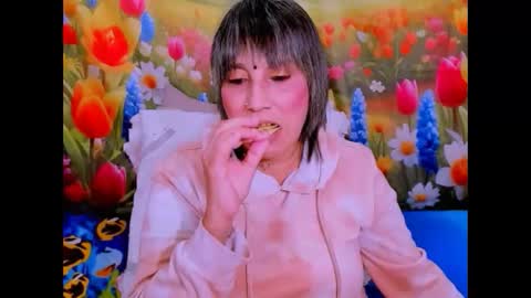 indianroxy27 online show from February 20, 6:53 pm