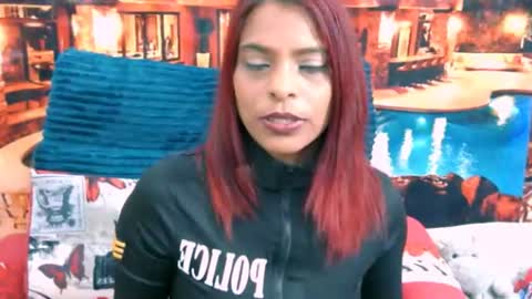 indiansexyass4u2luv online show from June 22, 5:37 am
