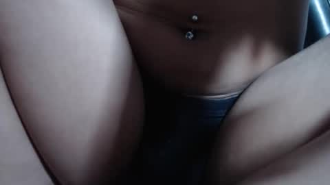 Indiazinha online show from March 16, 10:35 pm