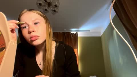 Mary online show from March 13, 7:09 am