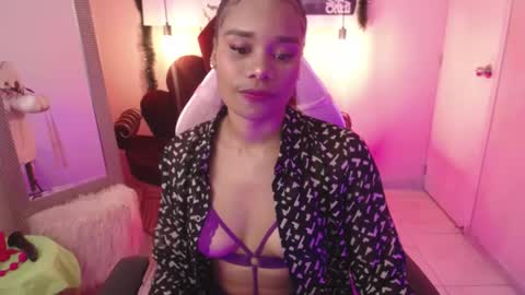 ingrid03_taffur online show from January 7, 8:34 pm