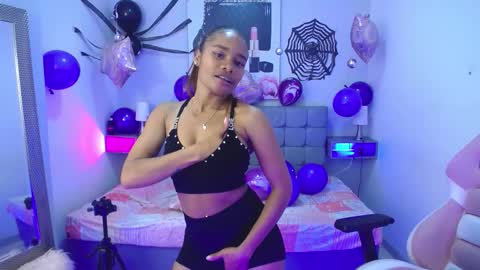 ingrid03_taffur online show from October 24, 9:55 pm